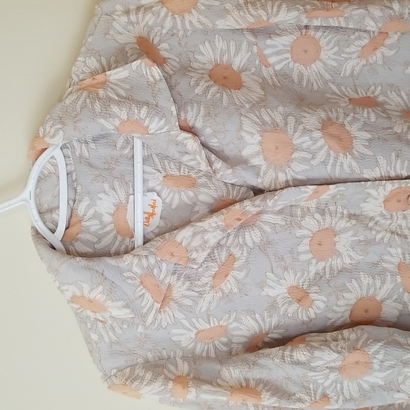 Vintage Betty Hartford Pastel Daisy Dress - Picture 2 of 6